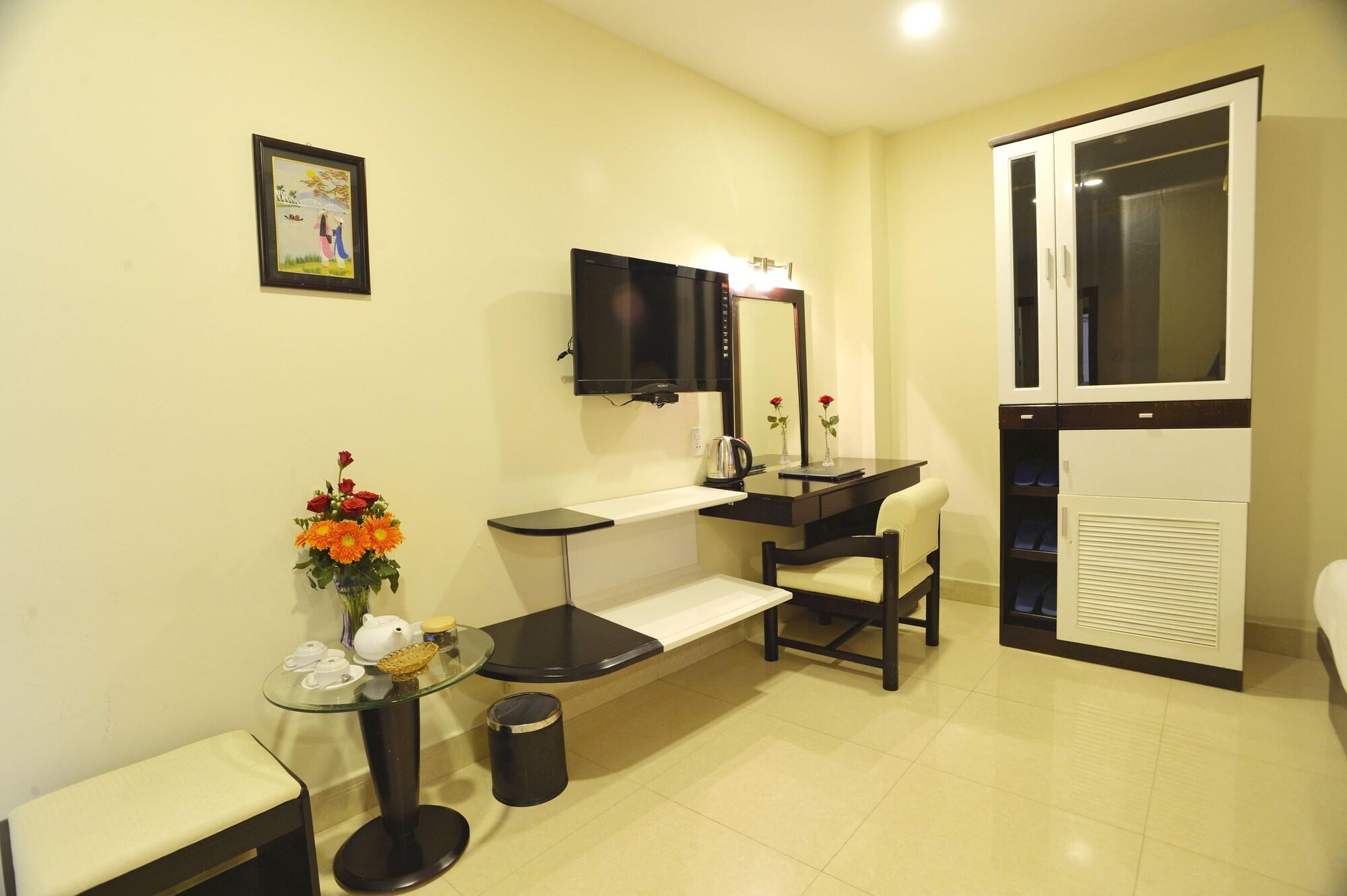 Boss Palace Hotel Ho Chi Minh City Exterior photo
